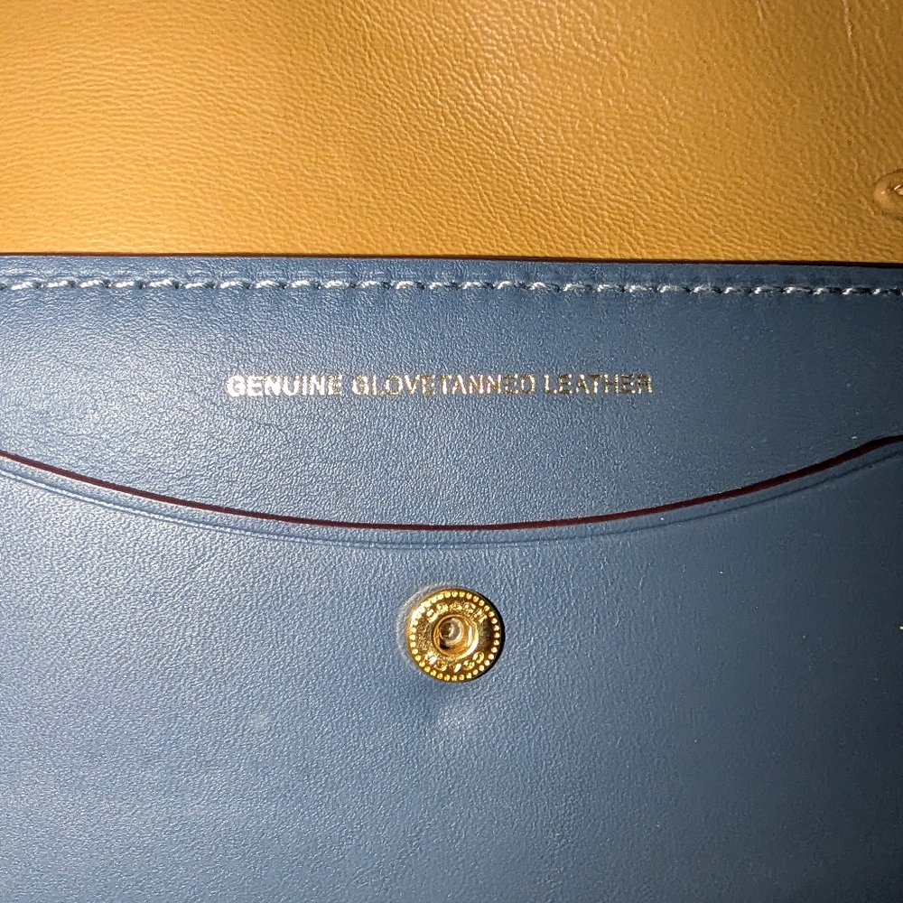 Coach Convertible Wallet - Picture 6 of 8
